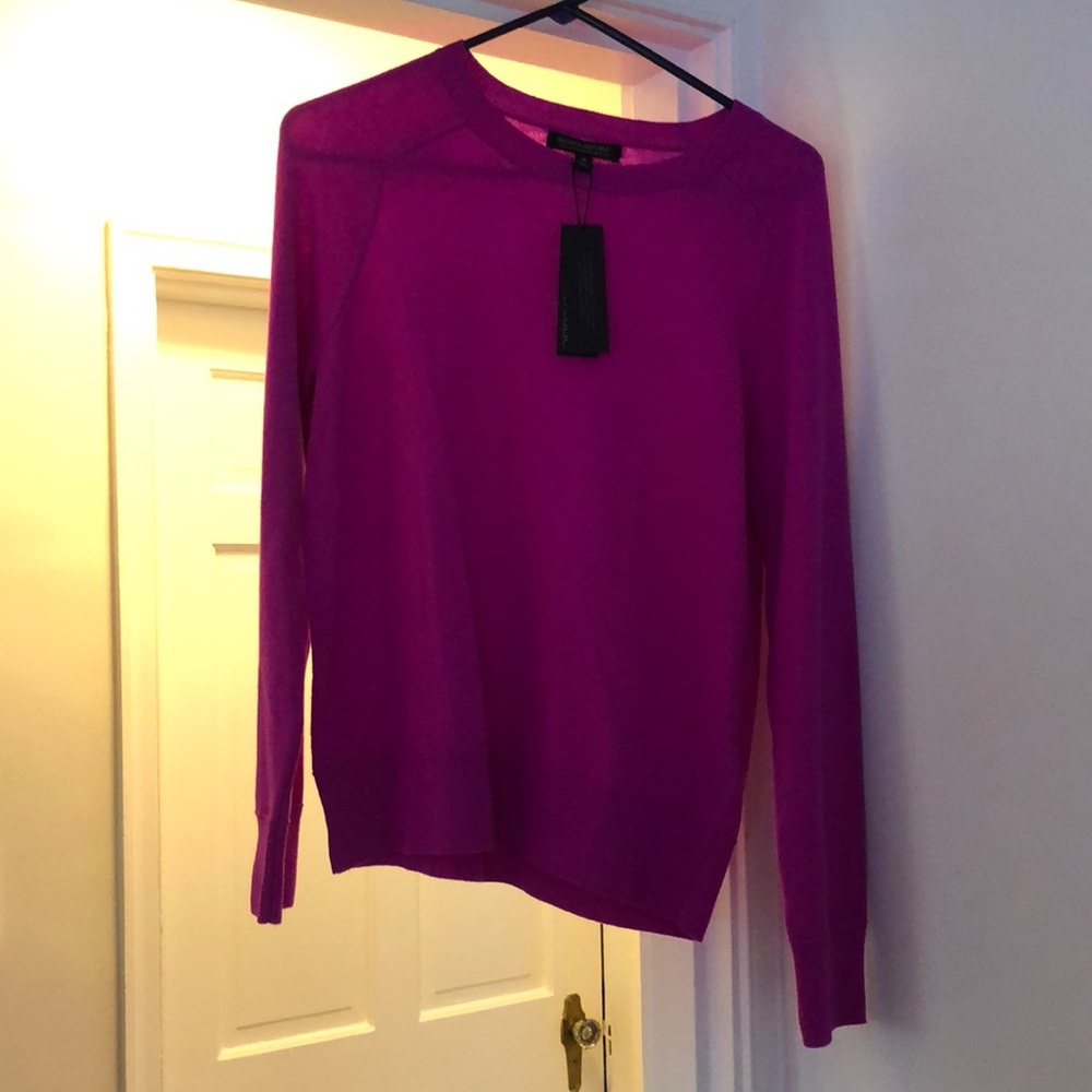 BR sweater